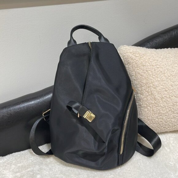 MRXFN Women's Backpack - Picture 2 of 16